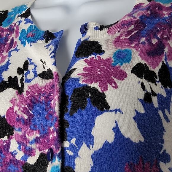 Madison Petite Floral Cardigan Sweater PM Purple Blue Button Front Knit Top - Picture 2 of 9